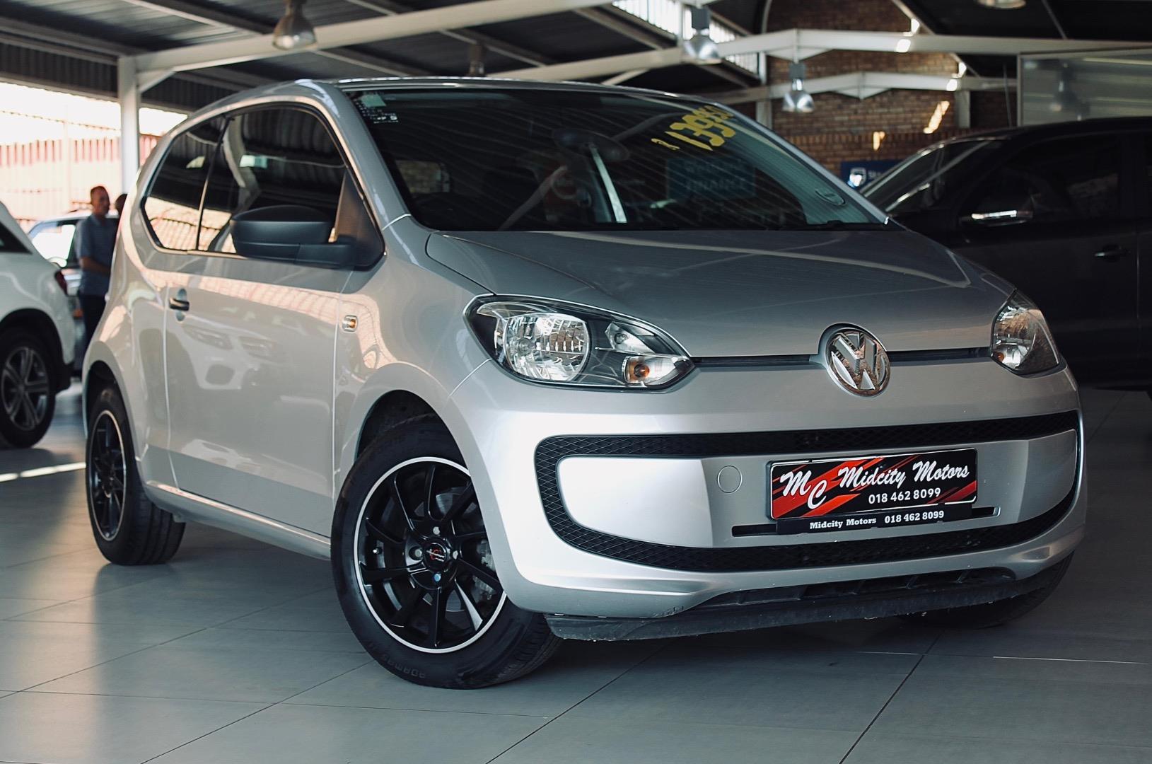 Used 2017 Volkswagen up! club up! 3-door 1.0