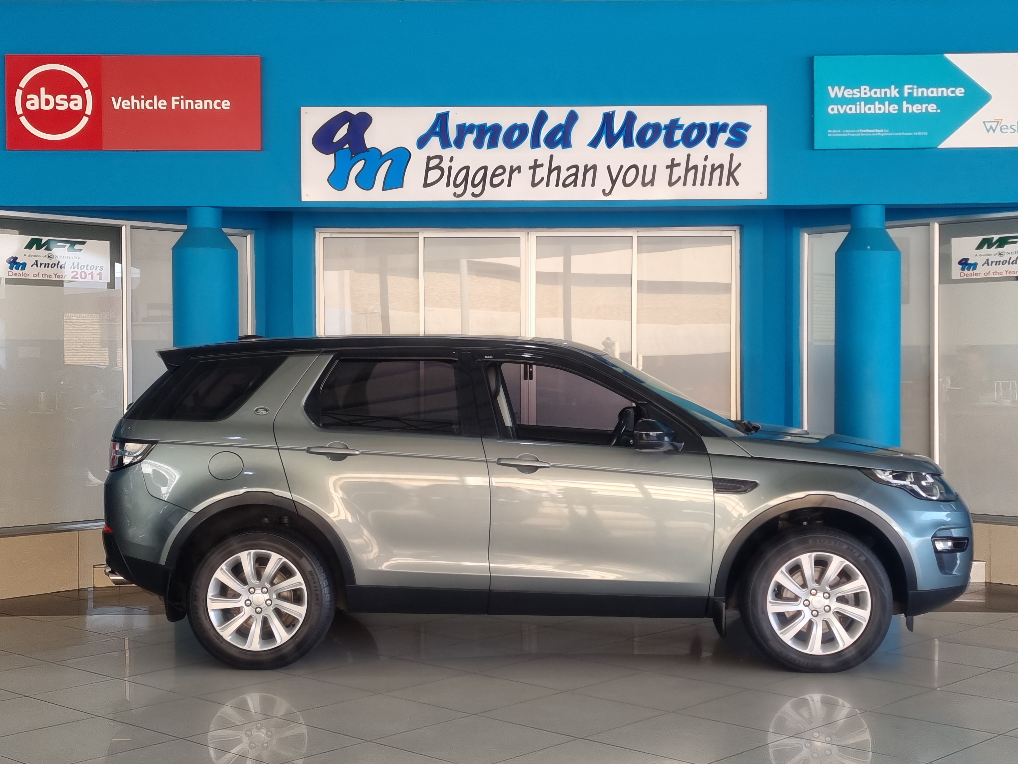 Used 2015 Land Rover Discovery Sport SE SD4