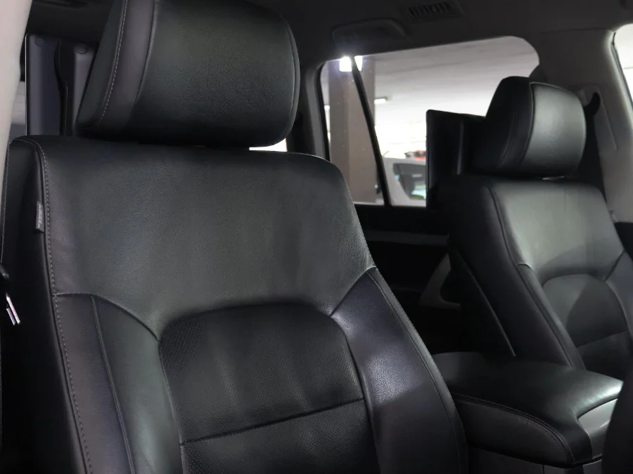 Used 2020 Toyota Land Cruiser 200 4.5D-4D V8 VX-R - SMG Toyota Cresta