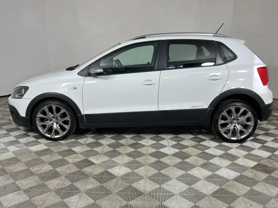 Used 2019 Volkswagen Polo Vivo hatch 1.6 Maxx - WeBuyCars George