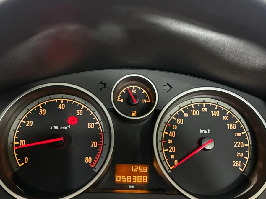 Used 2007 Opel Astra Twintop 2.0 Turbo Cosmo - WeBuyCars Midstream