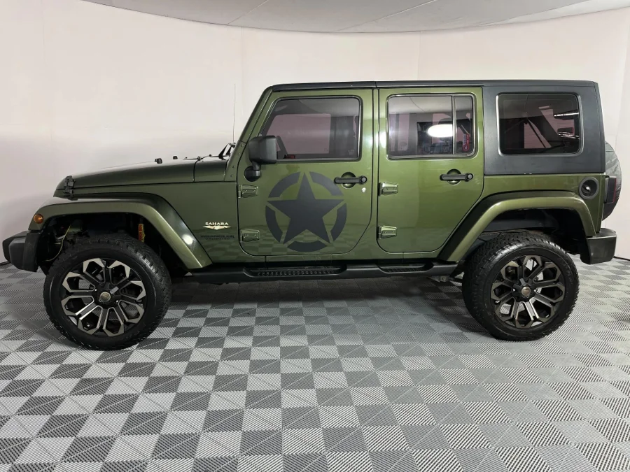 Used 2008 Jeep Wrangler Unlimited 3.8L Sahara - WeBuyCars Lansdowne