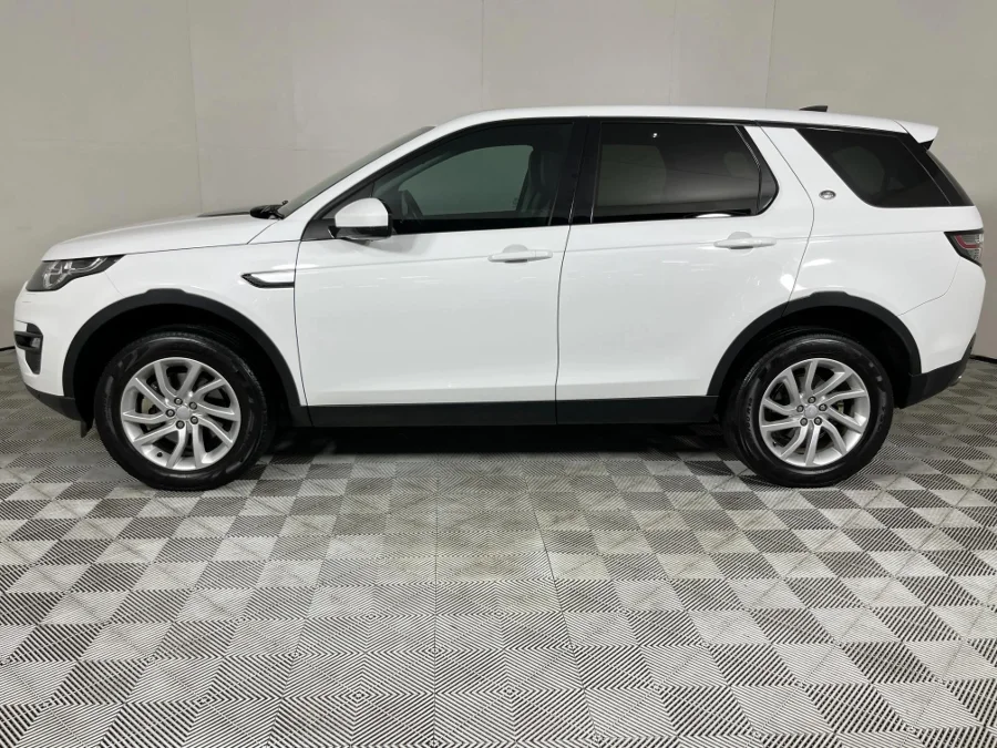 Used 2017 Land Rover Discovery Sport HSE TD4 - WeBuyCars The Dome