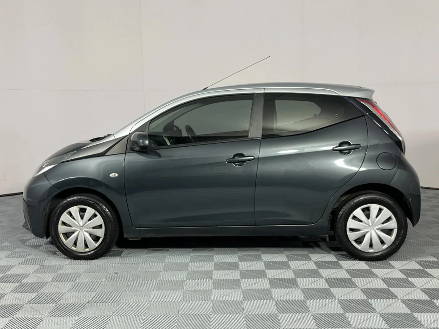 Used 2018 Toyota Aygo 1.0 X-Play - WeBuyCars Brackenfell Cape Town