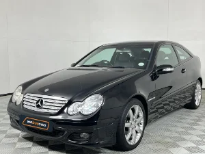 Used 2005 Mercedes-Benz C-Class C230 Kompressor Sports Coupé Evolution Touchshift