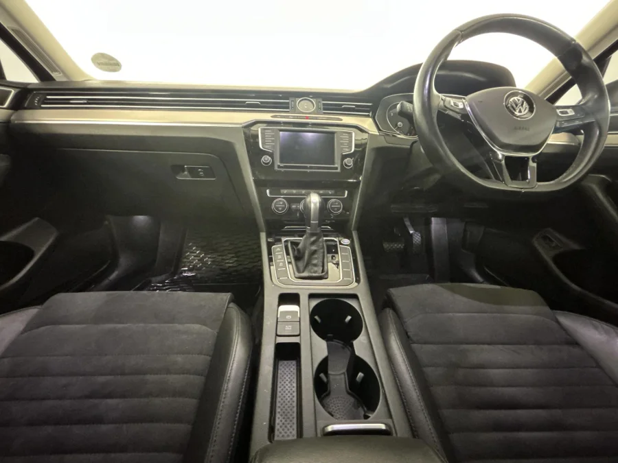 Used 2015 Volkswagen Passat 1.8TSI Highline - WeBuyCars Richmond