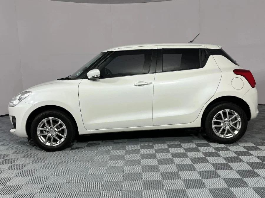 Used 2020 Suzuki Swift 1.2 GLX manual - WeBuyCars Brackenfell Cape Town Used 2020 Suzuki Swift 1.2 GLX manual - WeBuyCars Brackenfell Cape Town