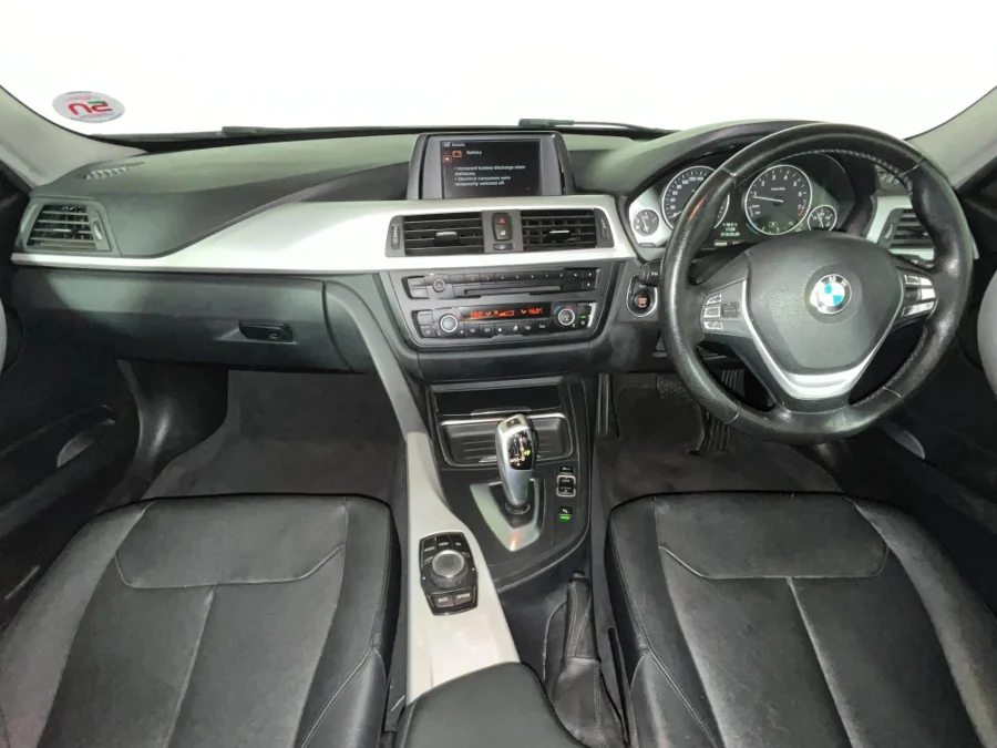 Used 2013 BMW 3 Series 320i sports-auto - WeBuyCars Germiston