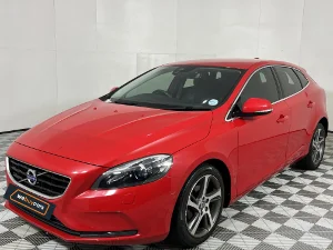 Used 2015 Volvo V40 D2 Excel