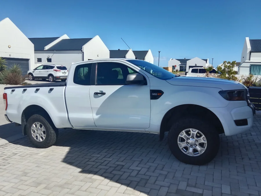 Used 2017 Ford Ranger 3.2TDCi SuperCab Hi-Rider XLS - Private Seller Used 2017 Ford Ranger 3.2TDCi SuperCab Hi-Rider XLS - Private Seller