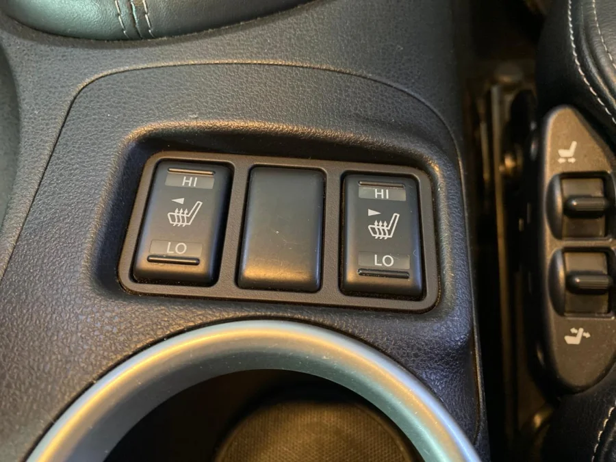 Used 2012 Nissan 370Z coupe auto - Auto Assets