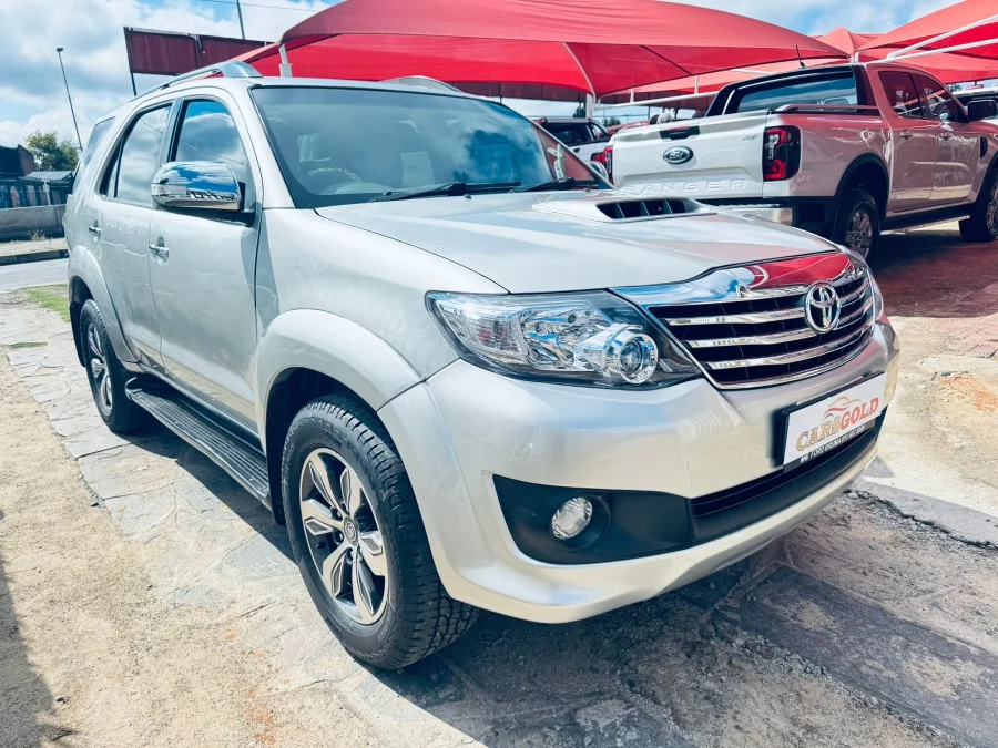 Used 2009 Toyota Fortuner 3.0D-4D - Cars Gold Used 2009 Toyota Fortuner 3.0D-4D - Cars Gold