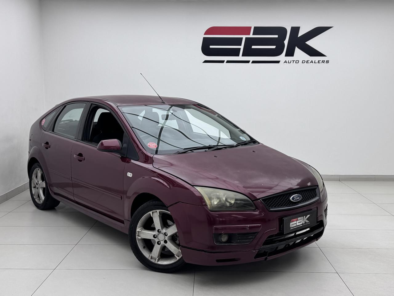 Used 2005 Ford Focus 1.6 5-door Si