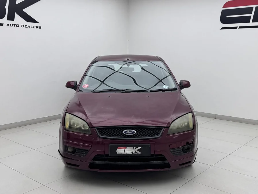 Used 2005 Ford Focus 1.6 5-door Si - EBK Auto