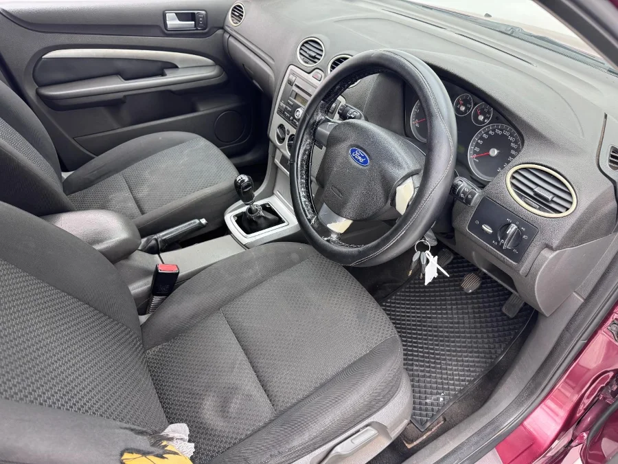 Used 2005 Ford Focus 1.6 5-door Si - EBK Auto