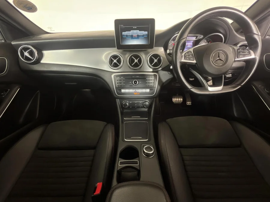 Used 2017 Mercedes-Benz GLA 200d auto - WeBuyCars JHB South Used 2017 Mercedes-Benz GLA 200d auto - WeBuyCars JHB South