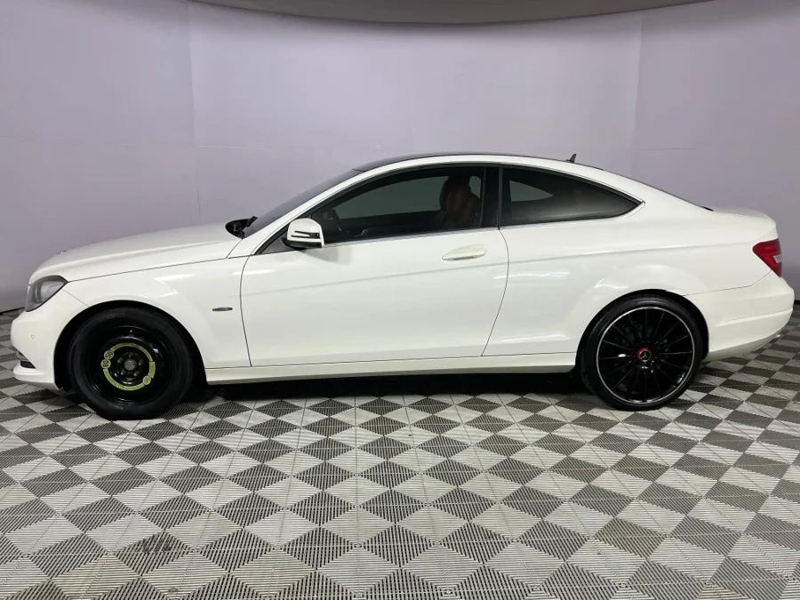 Used 2011 Mercedes-Benz C-Class C250 coupe - WeBuyCars Durban Used 2011 Mercedes-Benz C-Class C250 coupe - WeBuyCars Durban