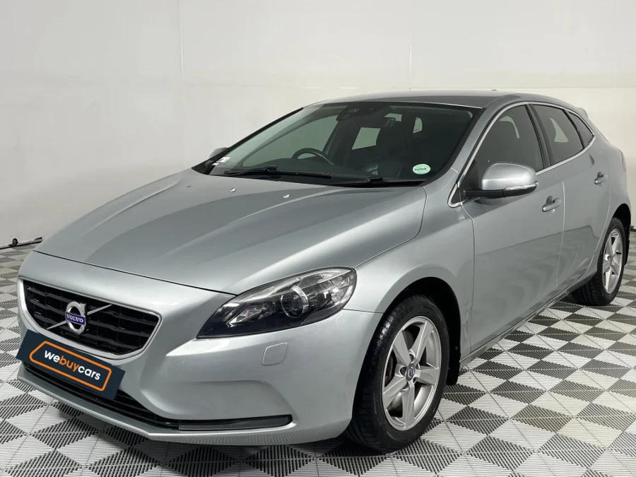 Used 2016 Volvo V40 T3 Inscription auto - WeBuyCars Silverlakes Used 2016 Volvo V40 T3 Inscription auto - WeBuyCars Silverlakes