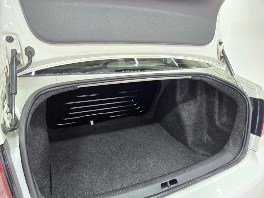 Used 2017 Volkswagen Polo Vivo sedan 1.6 Comfortline - Kilokor Motors