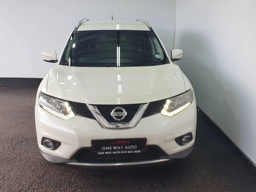 Used 2016 Nissan X-Trail 2.5 4x4 SE - One Way Auto Used 2016 Nissan X-Trail 2.5 4x4 SE - One Way Auto