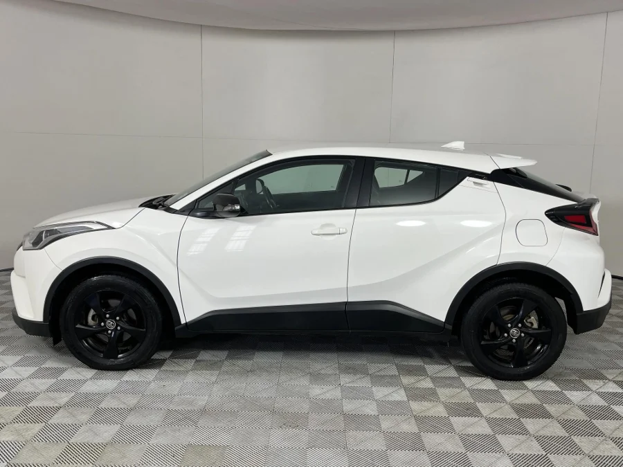 Used 2017 Toyota C-HR 1.2T Plus manual - WeBuyCars Mbombela