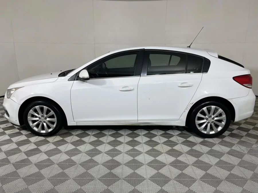Used 2015 Chevrolet Cruze hatch 1.4T LS - WeBuyCars JHB South