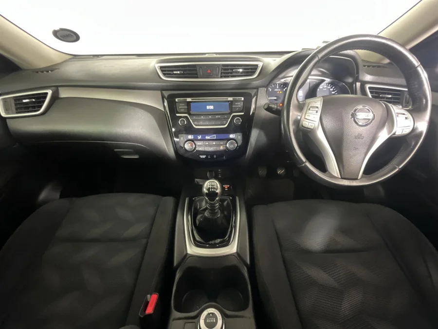 Used 2015 Nissan X-Trail 1.6dCi 4x4 SE - WeBuyCars JHB South