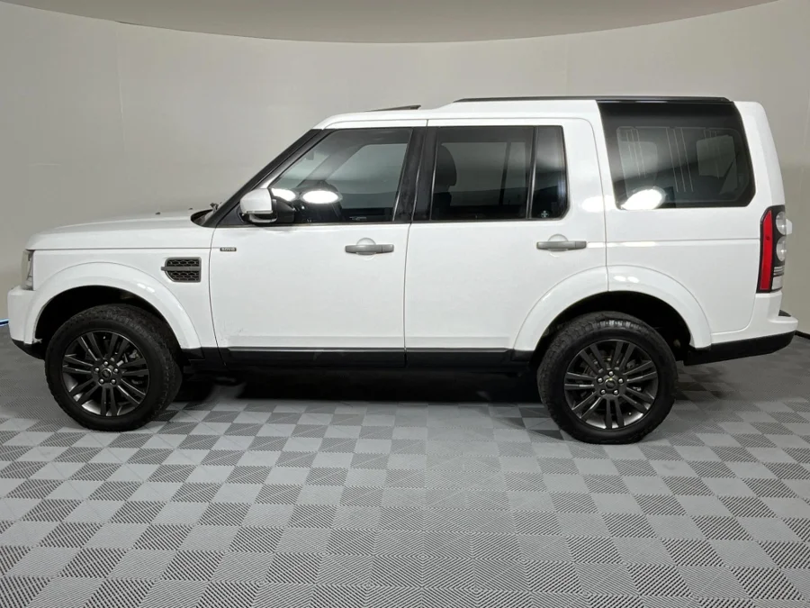 Used 2016 Land Rover Discovery SDV6 Landmark - WeBuyCars  Witbank