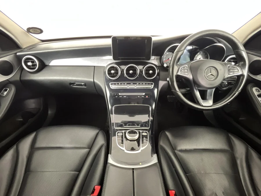 Used 2018 Mercedes-Benz C-Class C180 Avantgarde auto - WeBuyCars The Dome