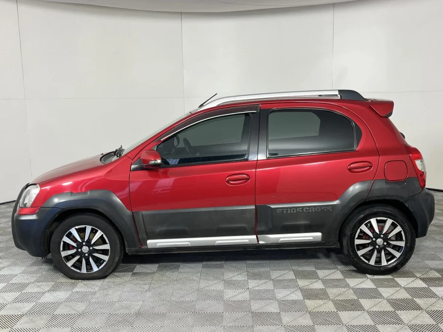 Used 2014 Toyota Etios Cross 1.5 Xs - WeBuyCars Mbombela