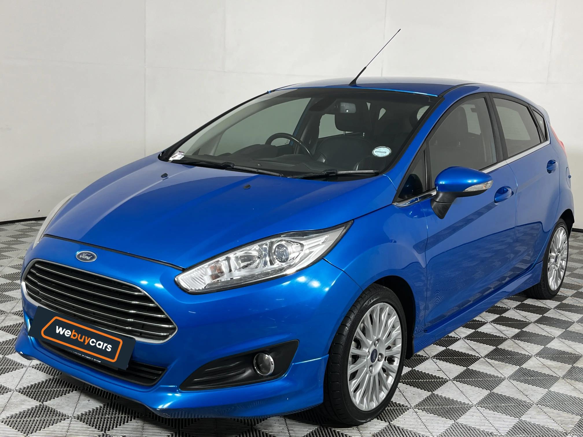 Used 2016 Ford Fiesta 5-door 1.0T Titanium auto