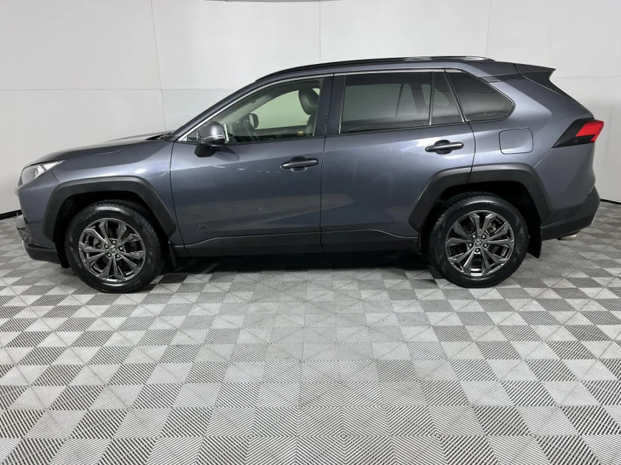 Used 2022 Toyota RAV4 2.0 GX-R AWD - WeBuycars East London