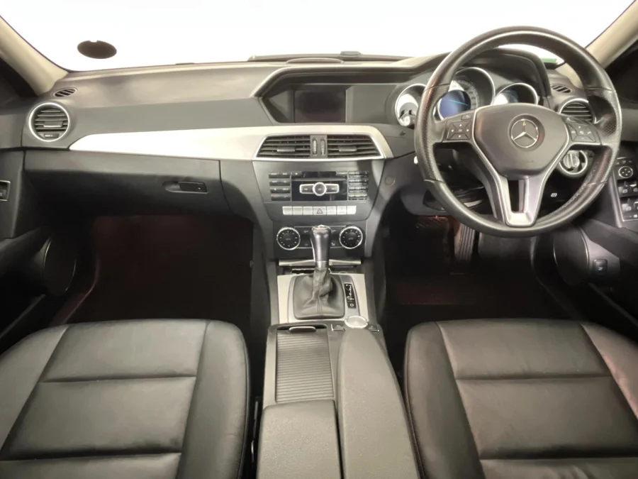 Used 2014 Mercedes-Benz C-Class C180 Avantgarde AMG Sports - WeBuyCars The Dome