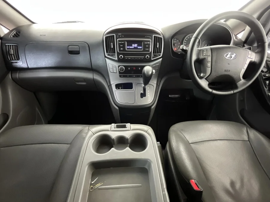 Used 2017 Hyundai H-1 2.5VGTi bus Elite 9-seater - WeBuyCars Montana