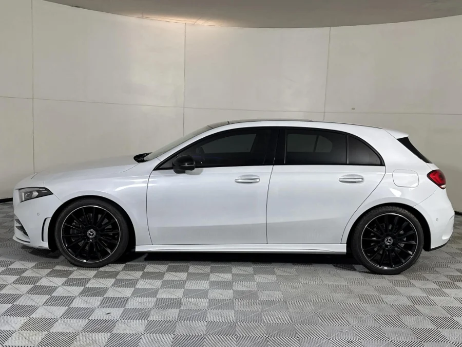 Used 2019 Mercedes-Benz A-Class A250 hatch AMG Line - WeBuyCars Midstream