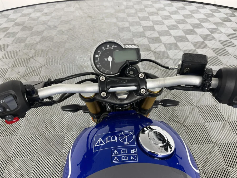 Used 2024 Triumph Speed 400 x - WeBuyCars The Dome