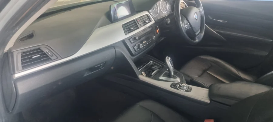 Used 2012 BMW 3 Series 320i - Private Seller Used 2012 BMW 3 Series 320i - Private Seller