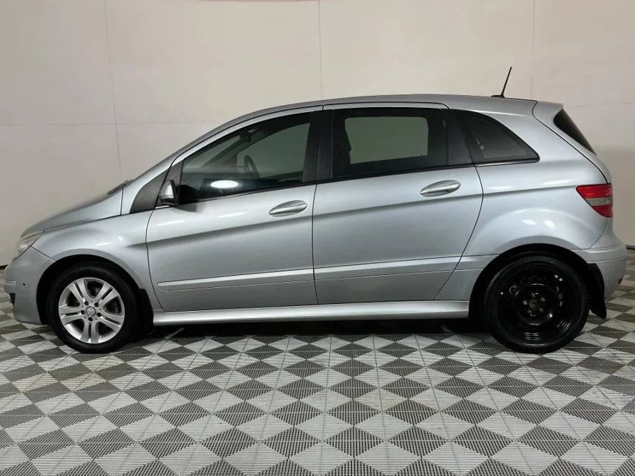 Used 2011 Mercedes-Benz B-Class B200 Sports - WeBuyCars JHB South