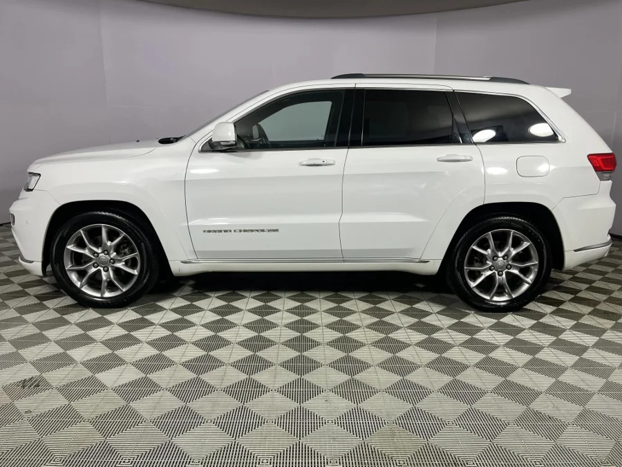 Used 2017 Jeep Grand Cherokee 3.6L Summit - WeBuyCars JHB South
