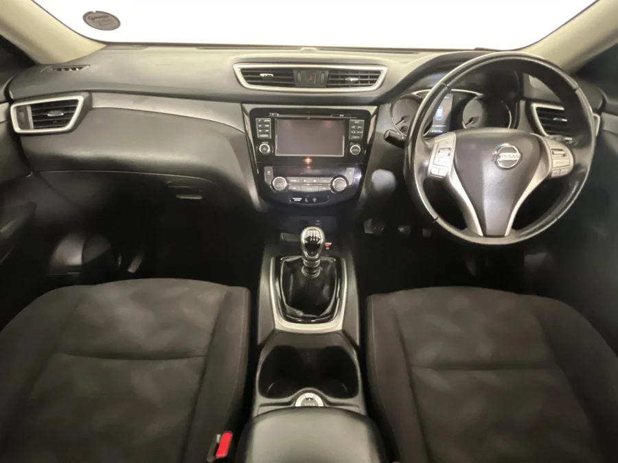 Used 2016 Nissan X-Trail 1.6dCi 4x4 LE - WeBuyCars JHB South