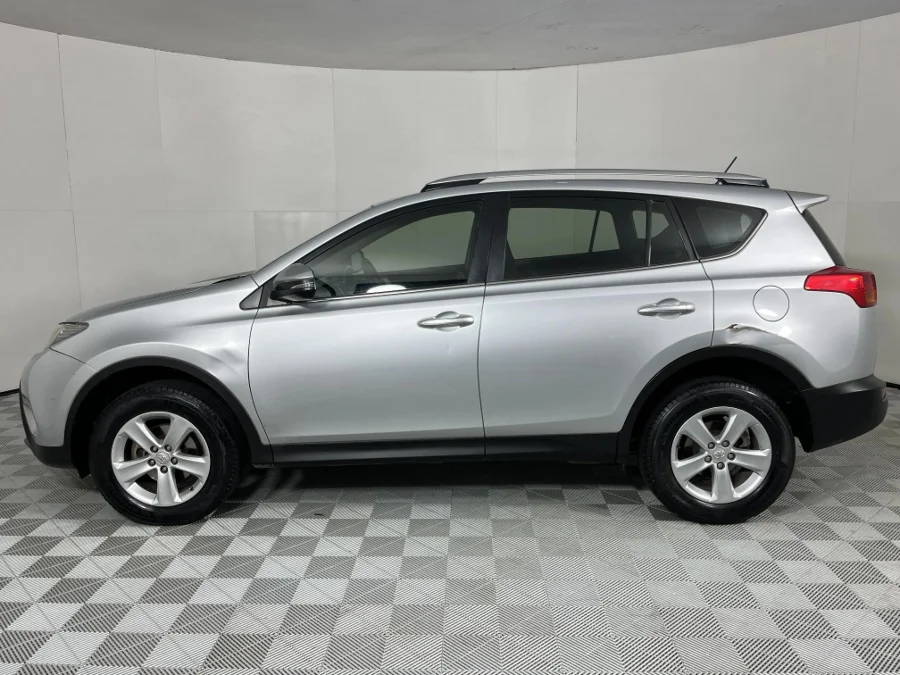 Used 2015 Toyota RAV4 2.0 GX - WeBuyCars Gqeberha