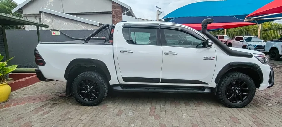 Used 2016 Toyota Hilux 2.8GD-6 double cab Raider Dakar - JB Auto