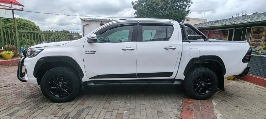 Used 2016 Toyota Hilux 2.8GD-6 double cab Raider Dakar - JB Auto