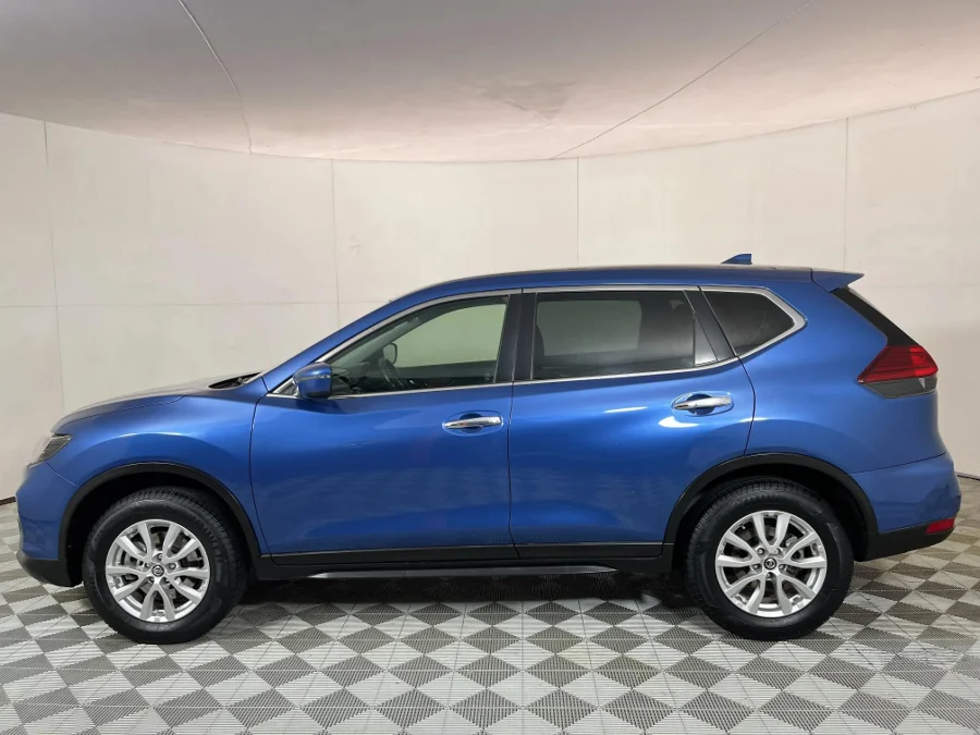 Used 2022 Nissan X-Trail 2.0 Visia - WeBuyCars JHB South