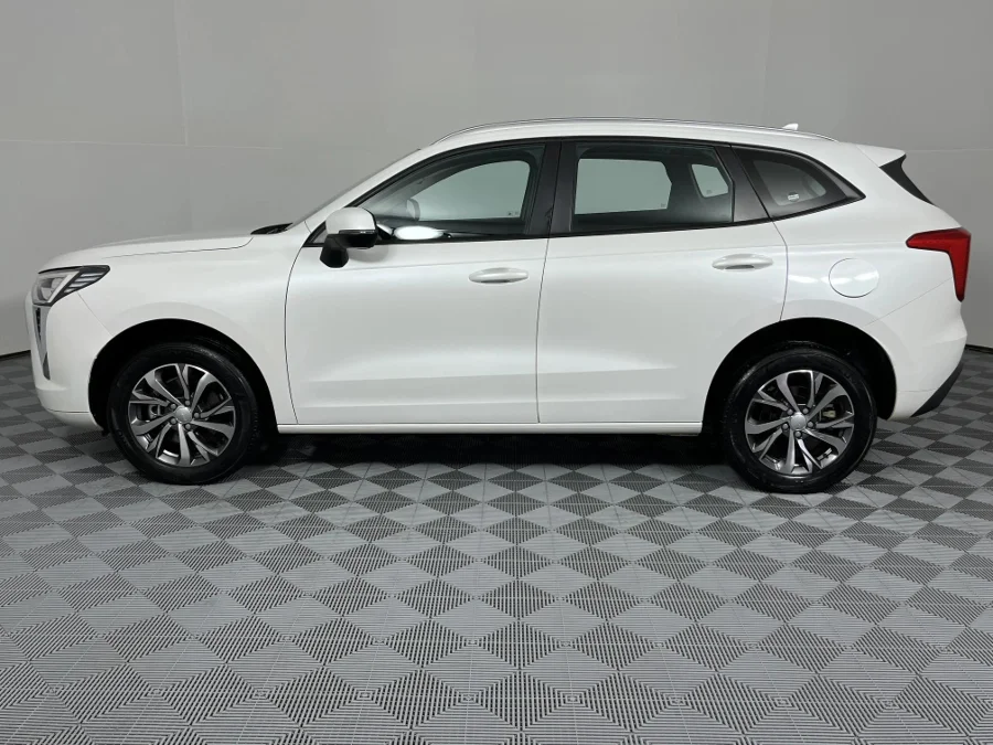 Used 2023 Haval Jolion 1.5T Premium - WeBuyCars The Dome