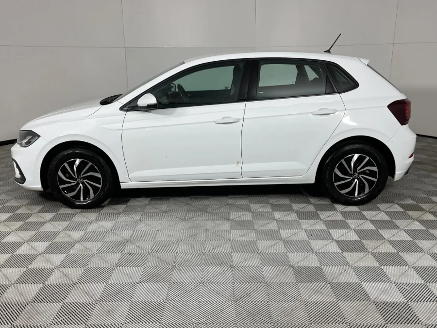 Used 2023 Volkswagen Polo hatch 1.0TSI Life auto - WeBuycars East London