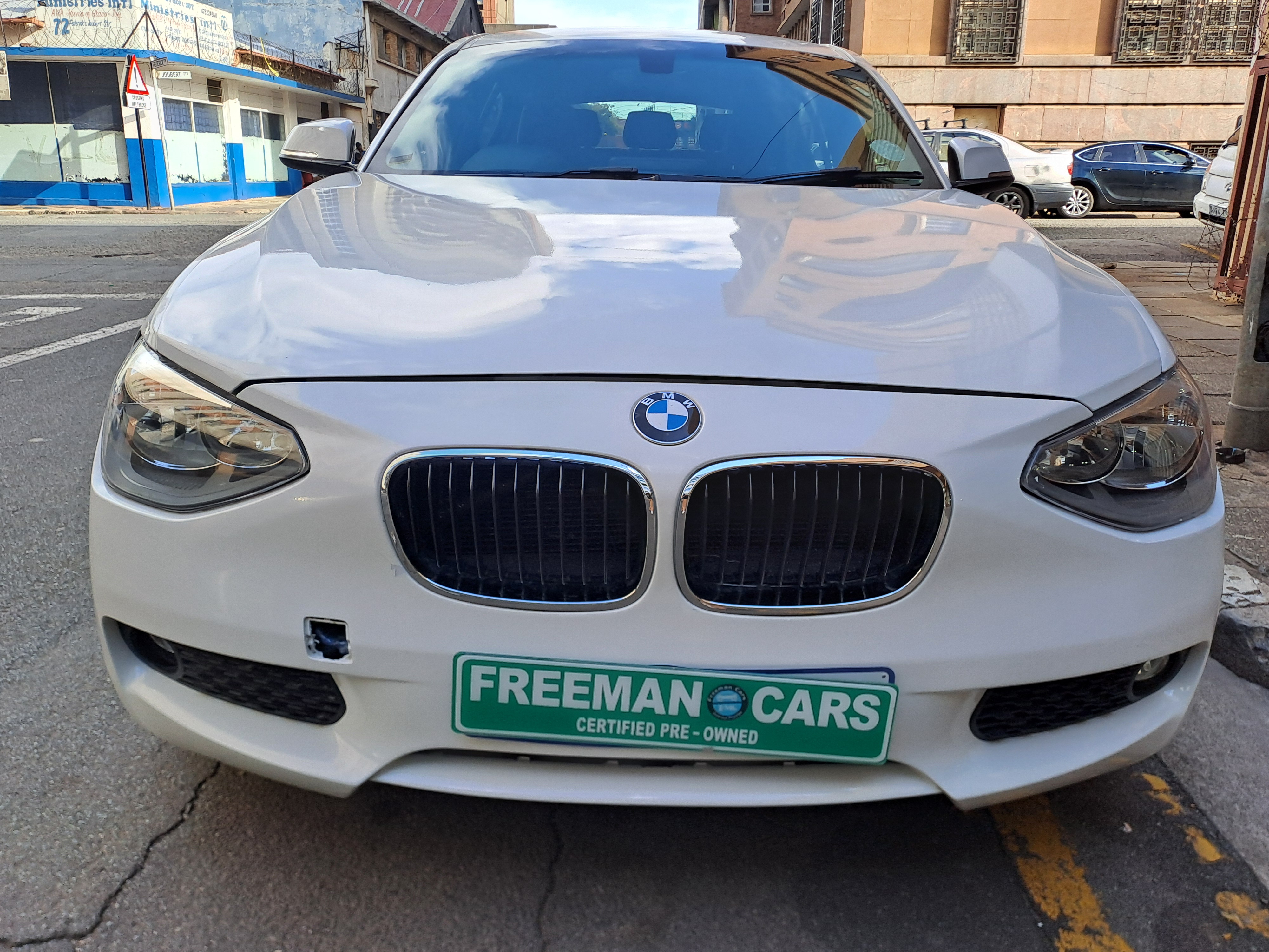 Used 2012 BMW 2 Series 220i convertible Luxury sports-auto