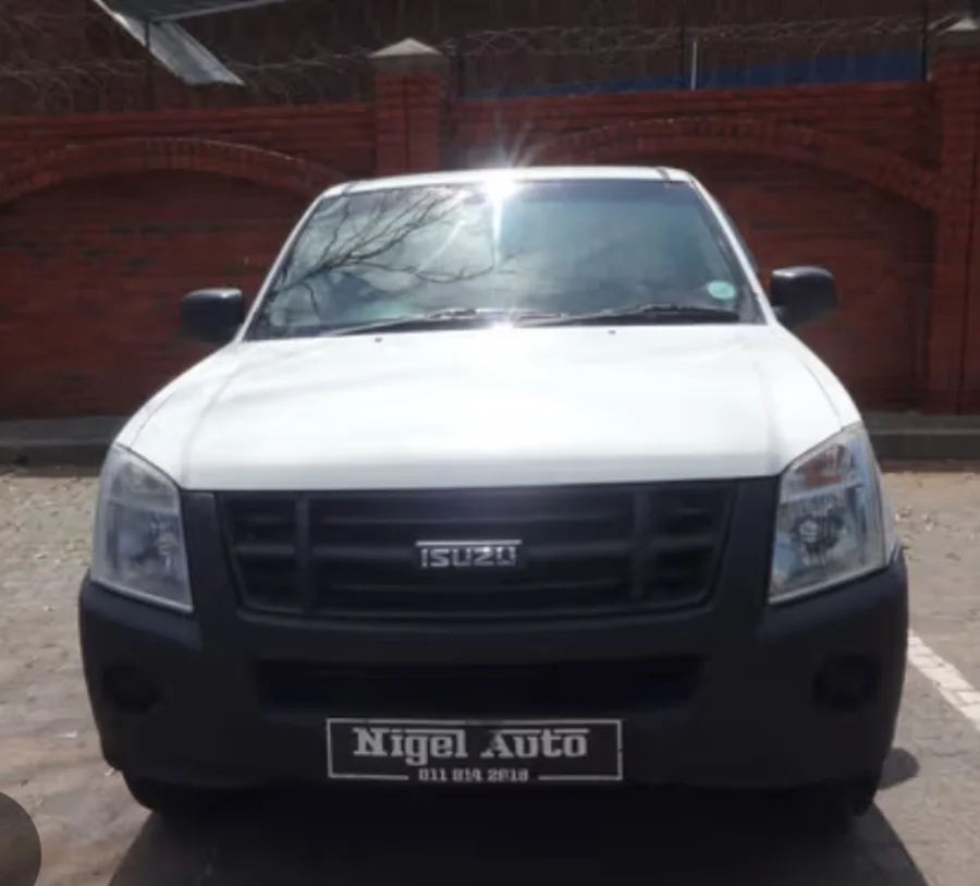 Used 2011 Isuzu KB 250D-Teq Fleetside - Nigel Auto Centre