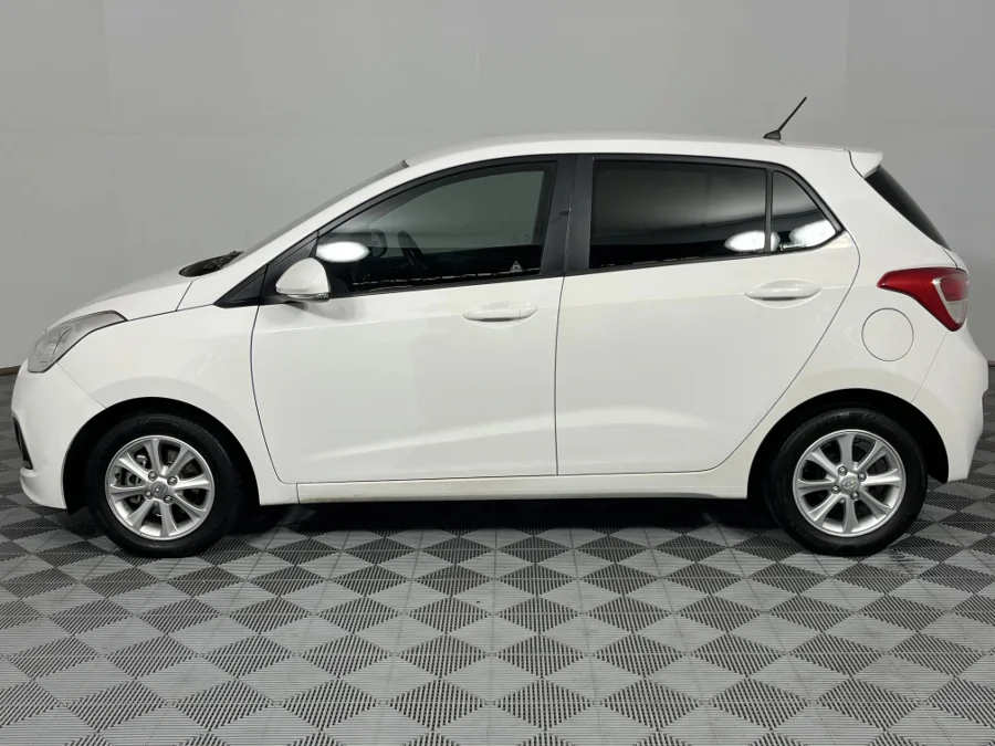 Used 2015 Hyundai Grand i10 1.25 Fluid - WeBuyCars Richmond Used 2015 Hyundai Grand i10 1.25 Fluid - WeBuyCars Richmond