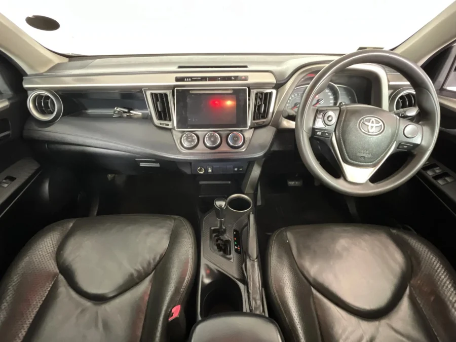 Used 2015 Toyota RAV4 2.0 GX auto - WeBuyCars JHB South